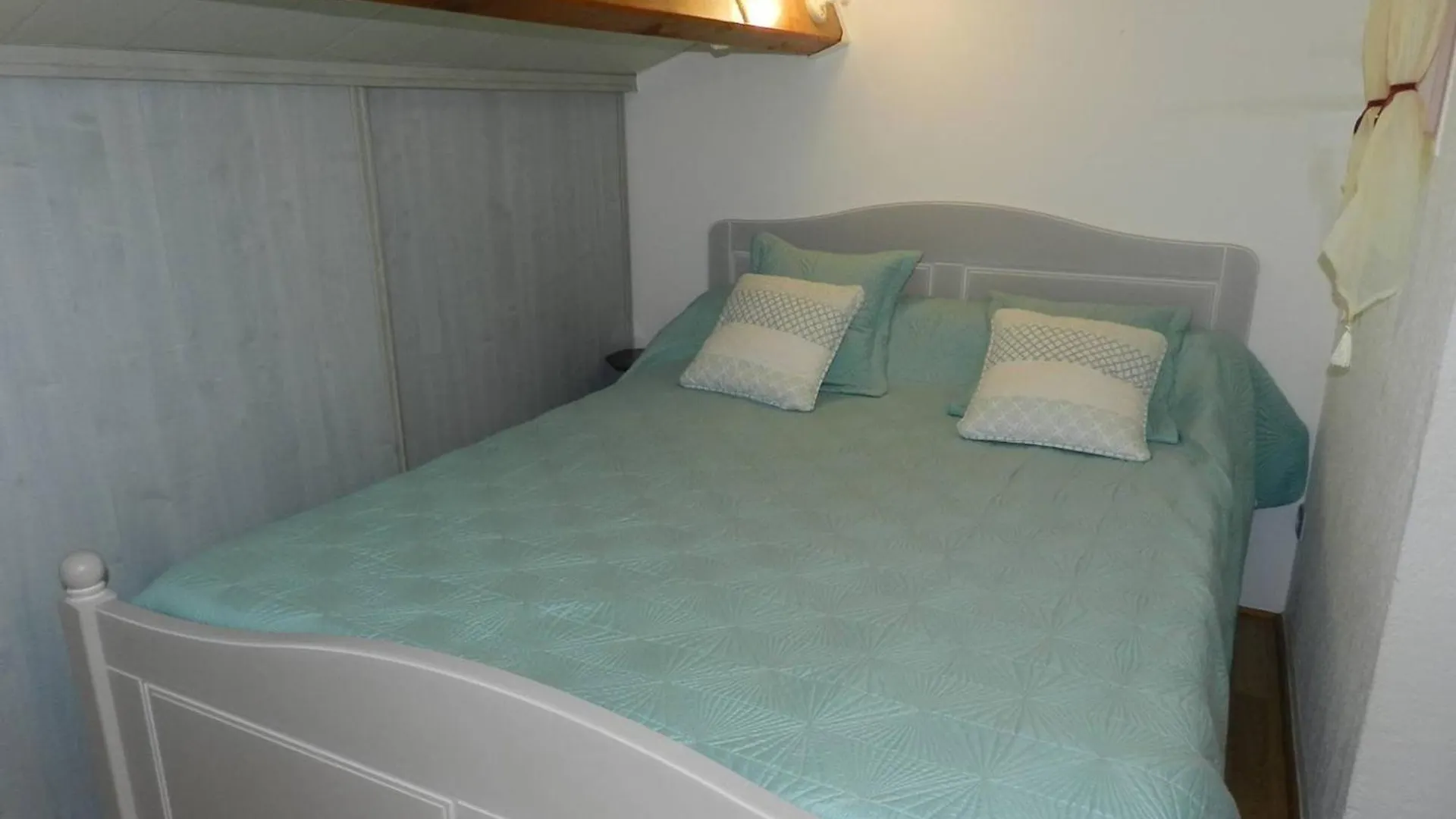 Apartment Duplex 3 Pieces Avec Piscine, 4 Couchages, Terrasse Et Parking Prive Au Lavandou - Fr-1-251-748 Le Lavandou France